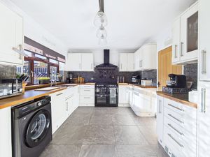 Photo 15- click for photo gallery